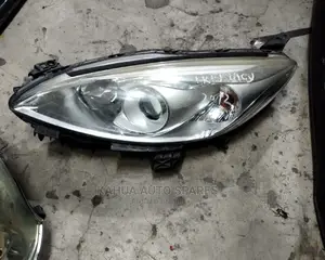Mazda Premacy/ Nissan Lafesta Headlights Non Xenon