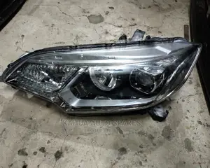 Honda Fit 2015/2016 Xenon Headlights