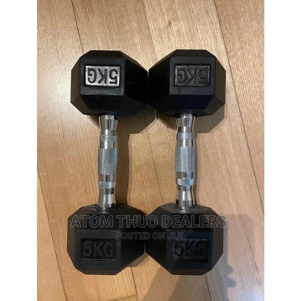 5kg Hexagonal Dumbbells Brand New - main view