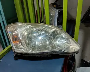 Toyota Runx Headlights (Teardrop)