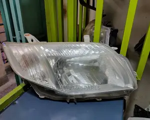 Fielder/Axio 2007/2008 Non Xenon Headlights