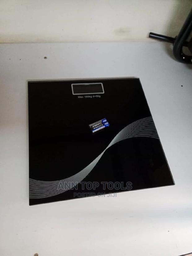 Bathroom Scale - thumbnail 3