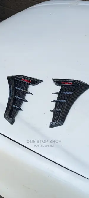 2pcs Carbon Black Branded Side Leaf Vent