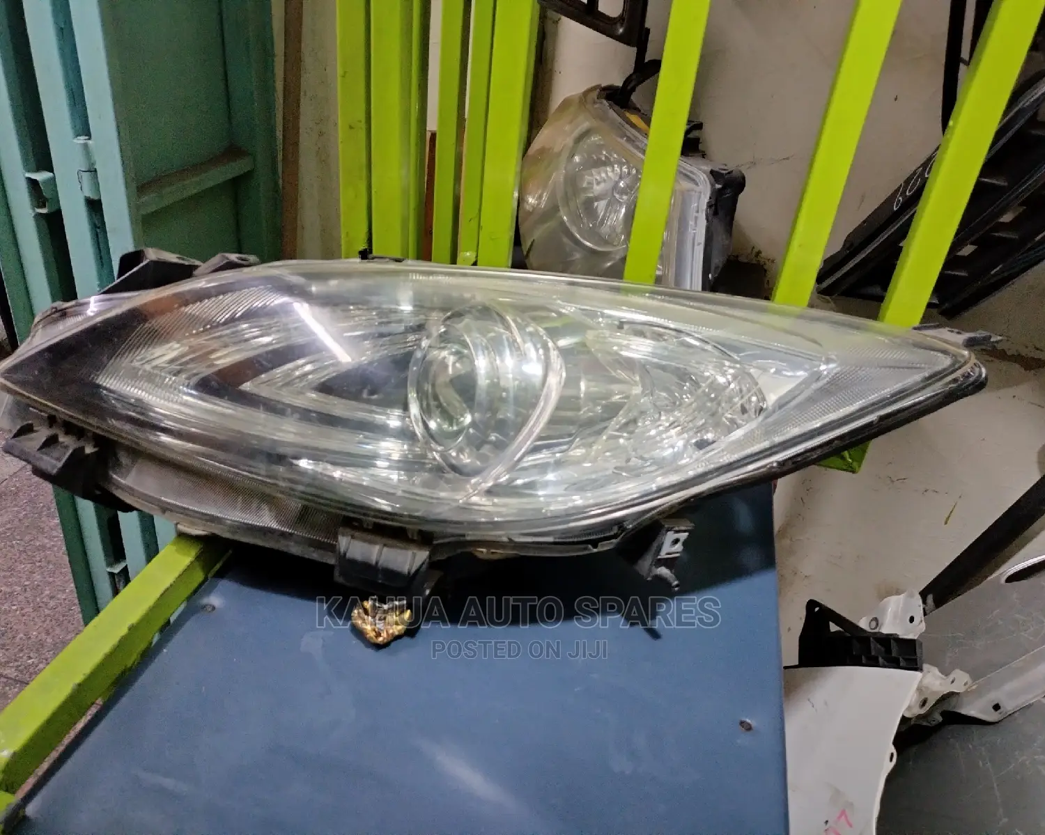 Mazda Axela 2008/2009/2010/2011/2012 Xenon Headlights