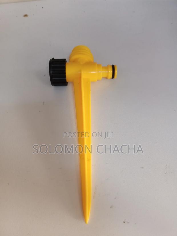 Plastic Spike - main view