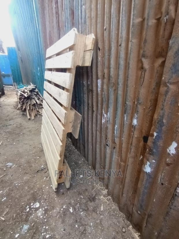Wood Pallets- 75
