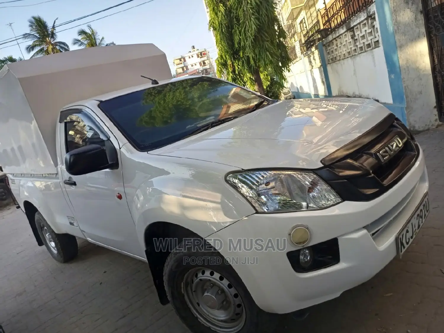 Isuzu D-Max 2016 White