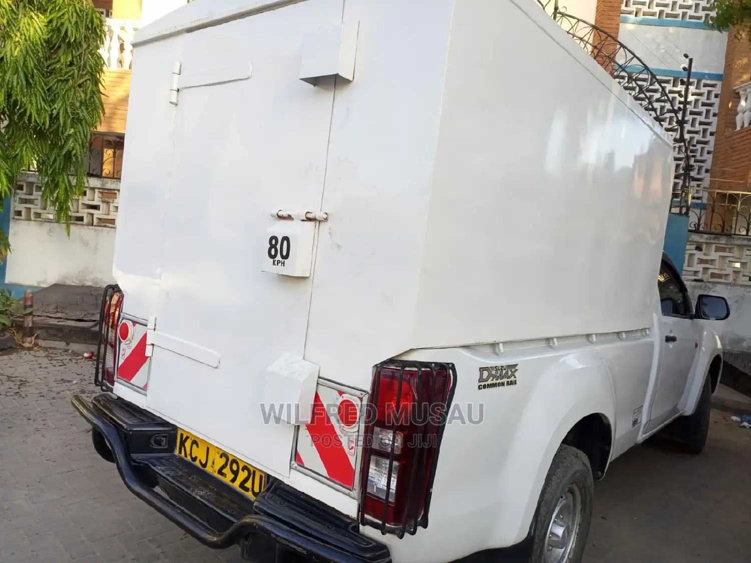 Isuzu D-Max 2016 White