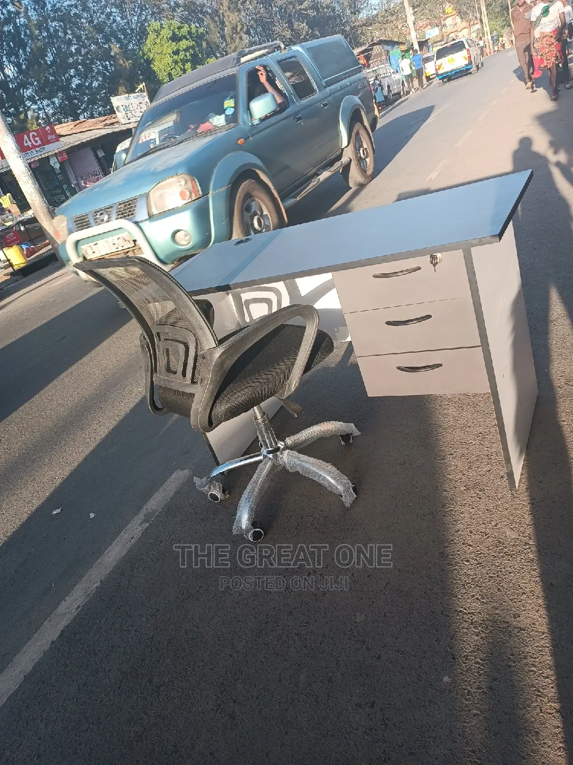 Office Desk+Office Chair