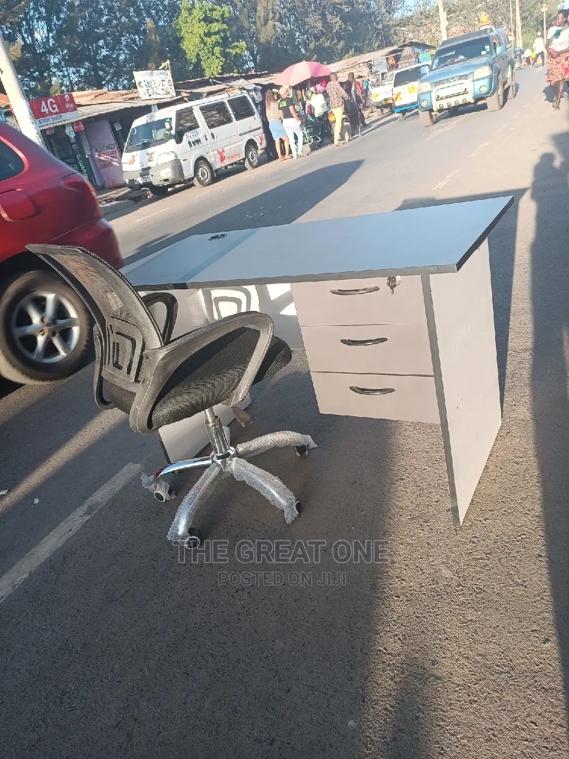 Office Desk+Office Chair