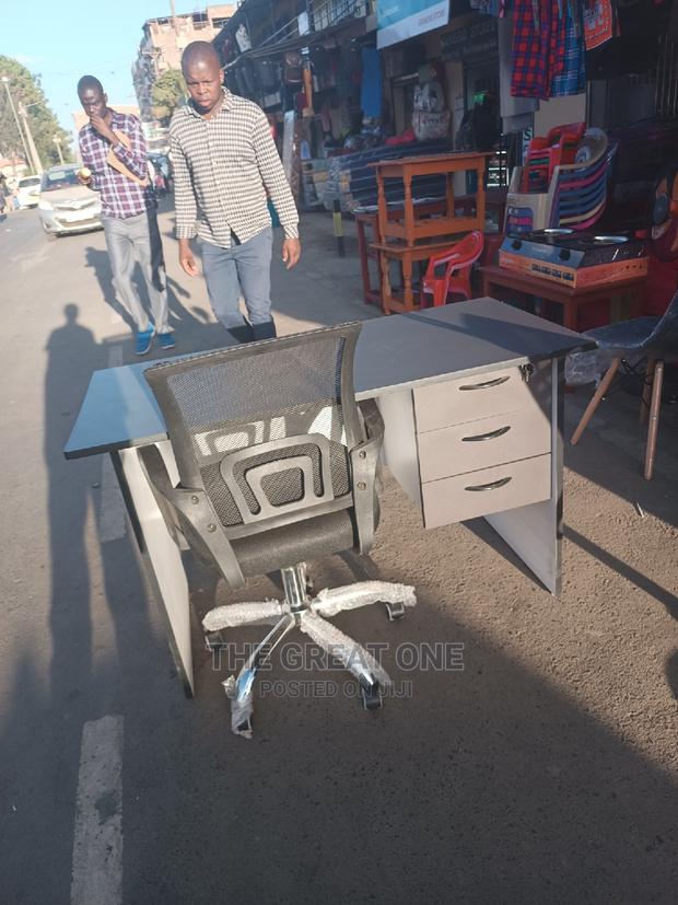 Office Desk+Office Chair