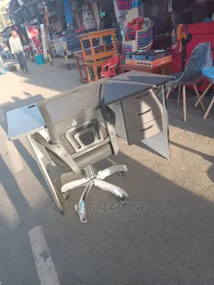 Office Desk+Office Chair