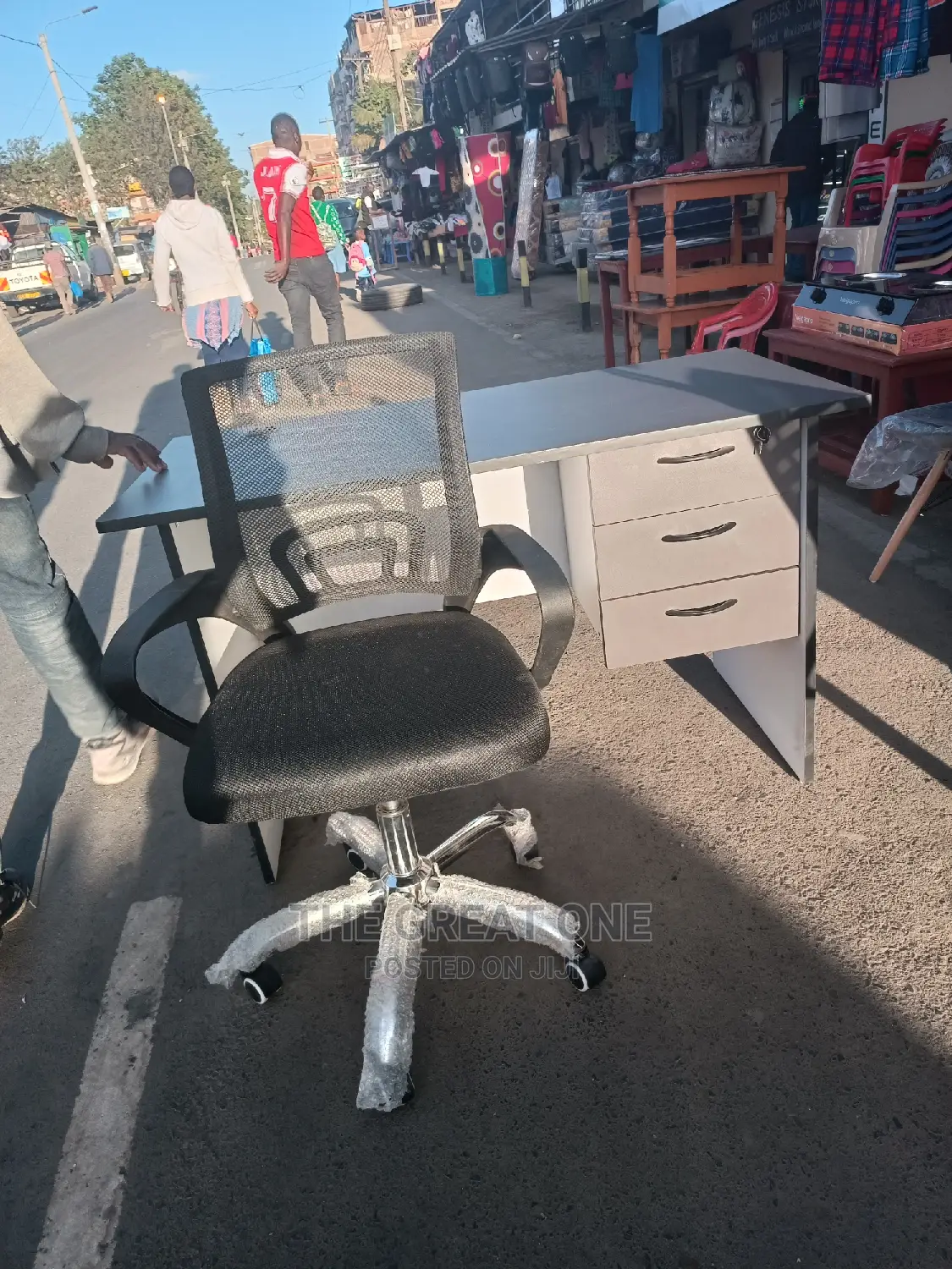 Office Desk+Office Chair