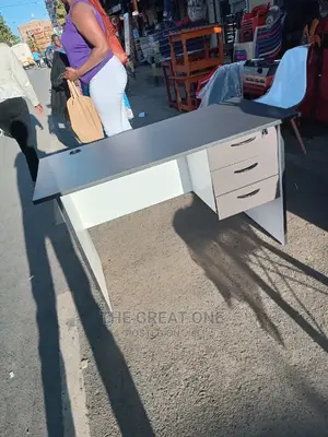 Office Desk