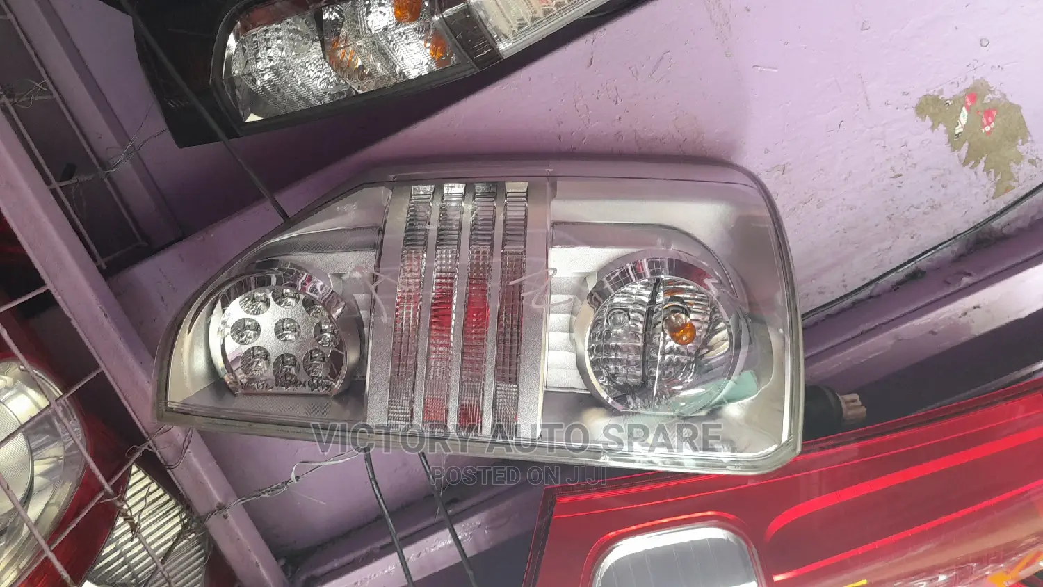 Voxy Backlight 2012/2013 Taillight