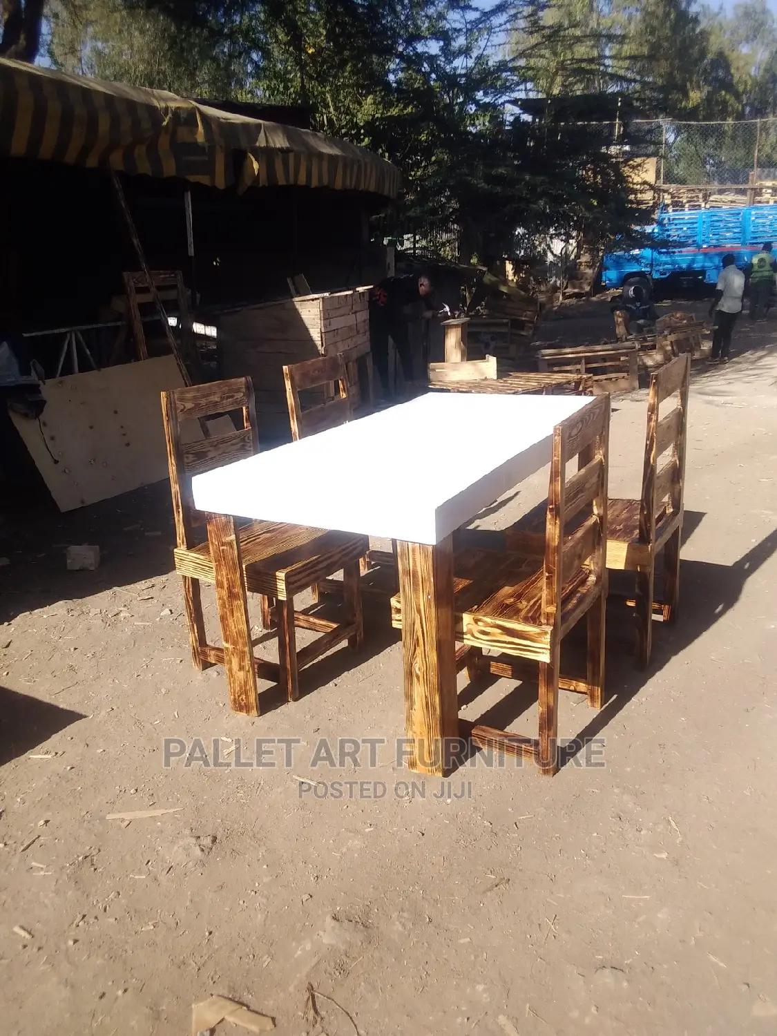 Pallet Dining Set
