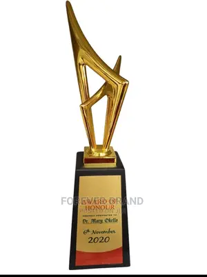 Trophies making/printing