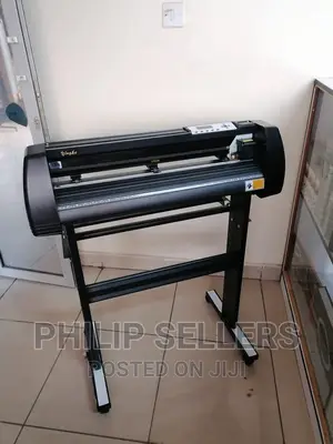 Plotter Vinyl Cutter Machine Available