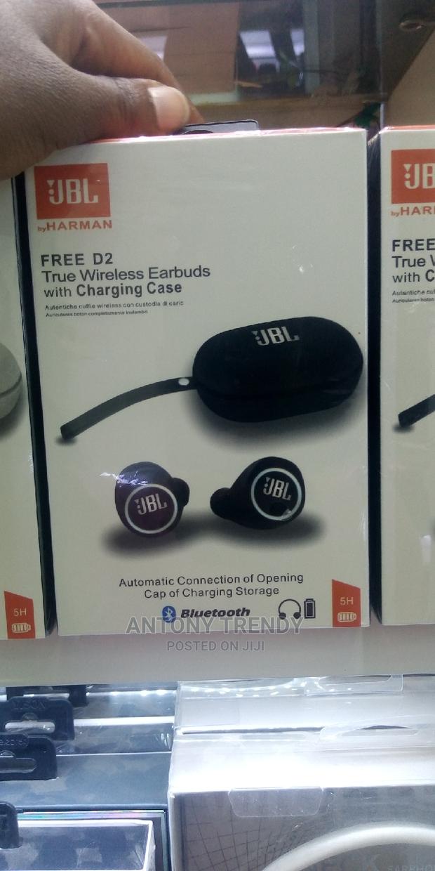 JBL Free Wireless in Ear Headphones (Black and White) - main view