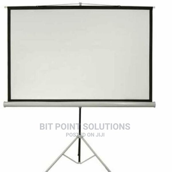 Projector Screen 180×180cm Tripod _