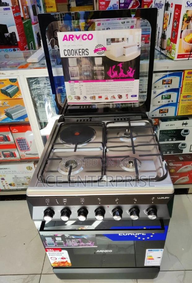 Armco Standing Cooker 60 by 60 With Electric Oven