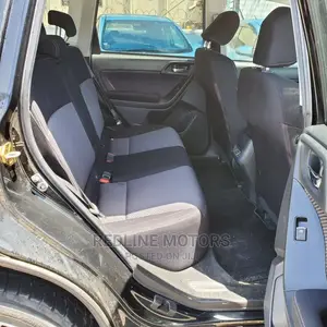 Subaru Forester 2016 Black