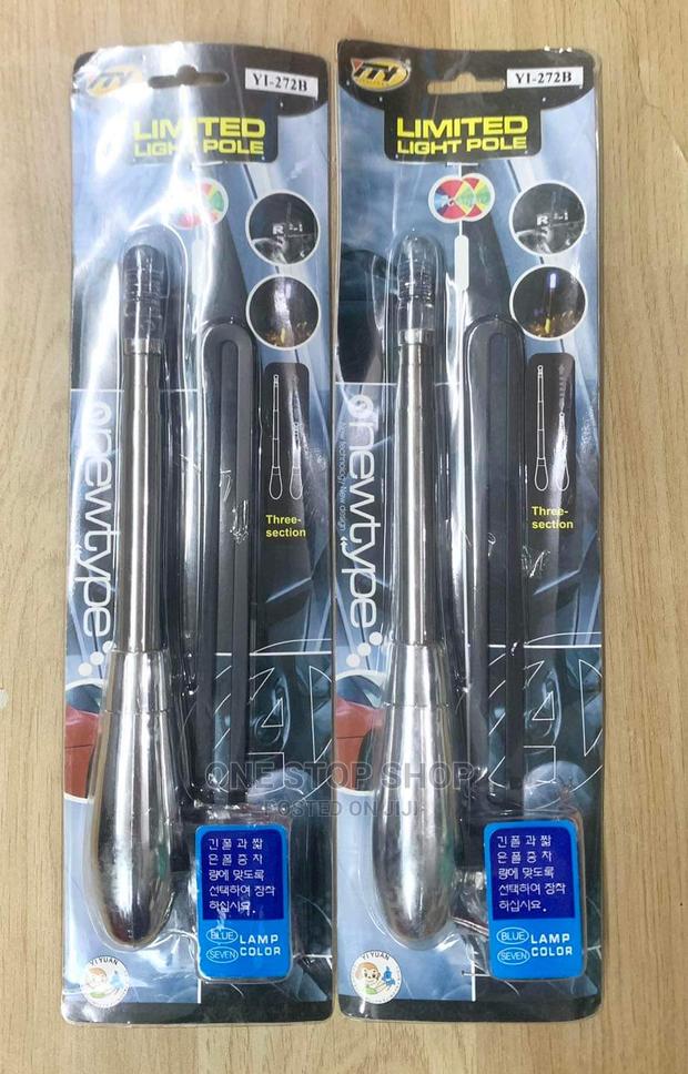 Universal Decor Corner Pole Antenae With Blue Light - main view