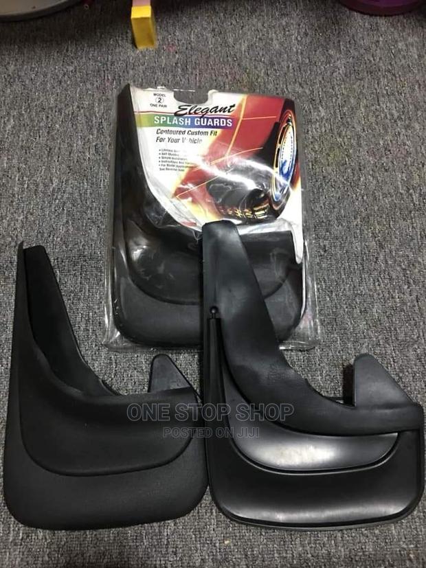 4pcs Black Plain Rubber Universal U_shaped Mudflaps