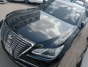 Toyota Crown 2015 Blue
