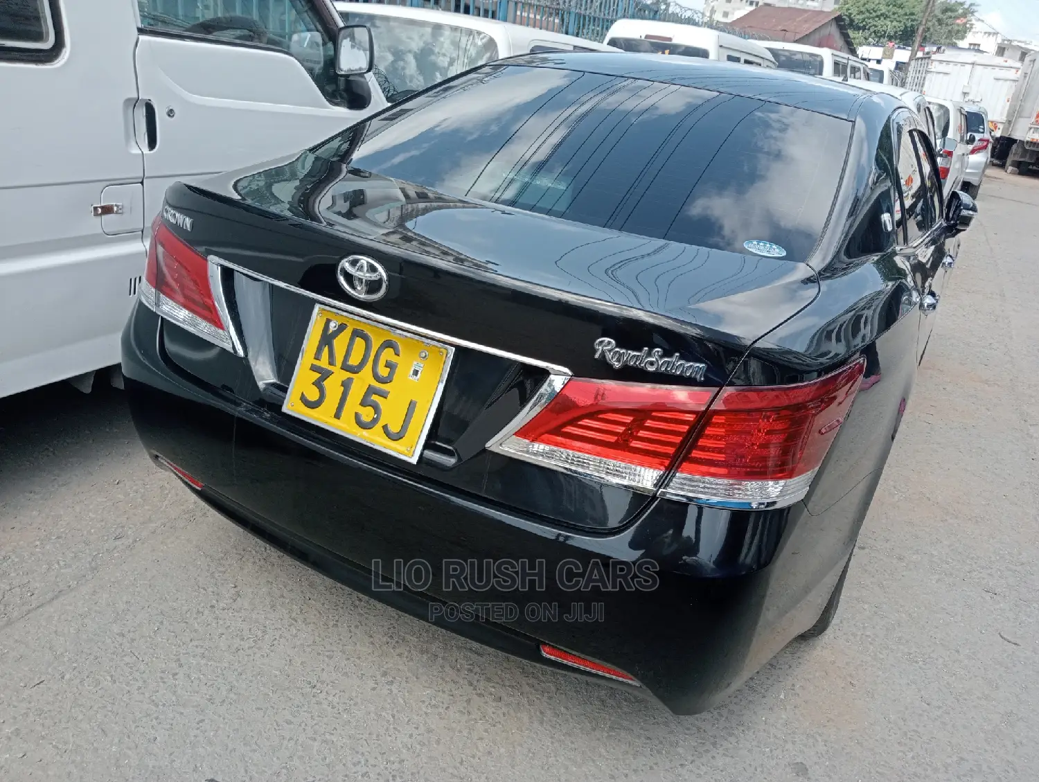 Toyota Crown 2015 Blue