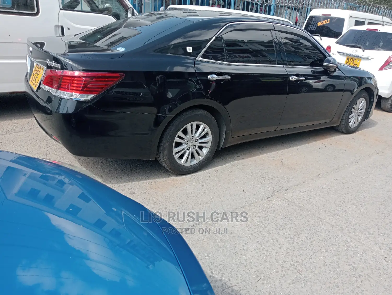 Toyota Crown 2015 Blue