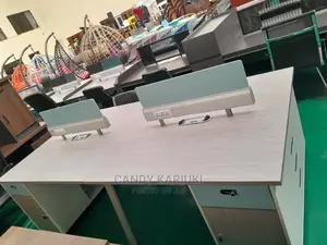 Modern 4 Way Workstation