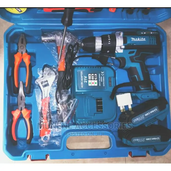 Makita 21V Cordless Electric Drill 117PC Tool Set 2 Batt