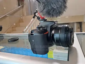 Nikon D5600