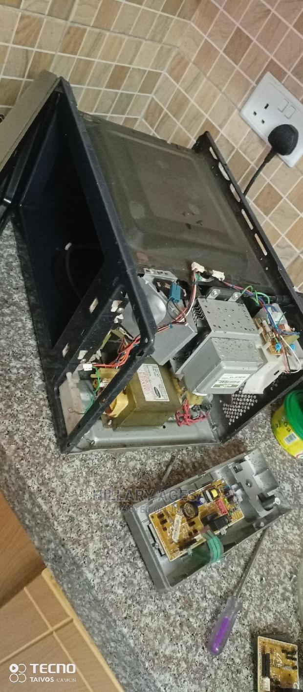 Repair Services Microwave - thumbnail 3