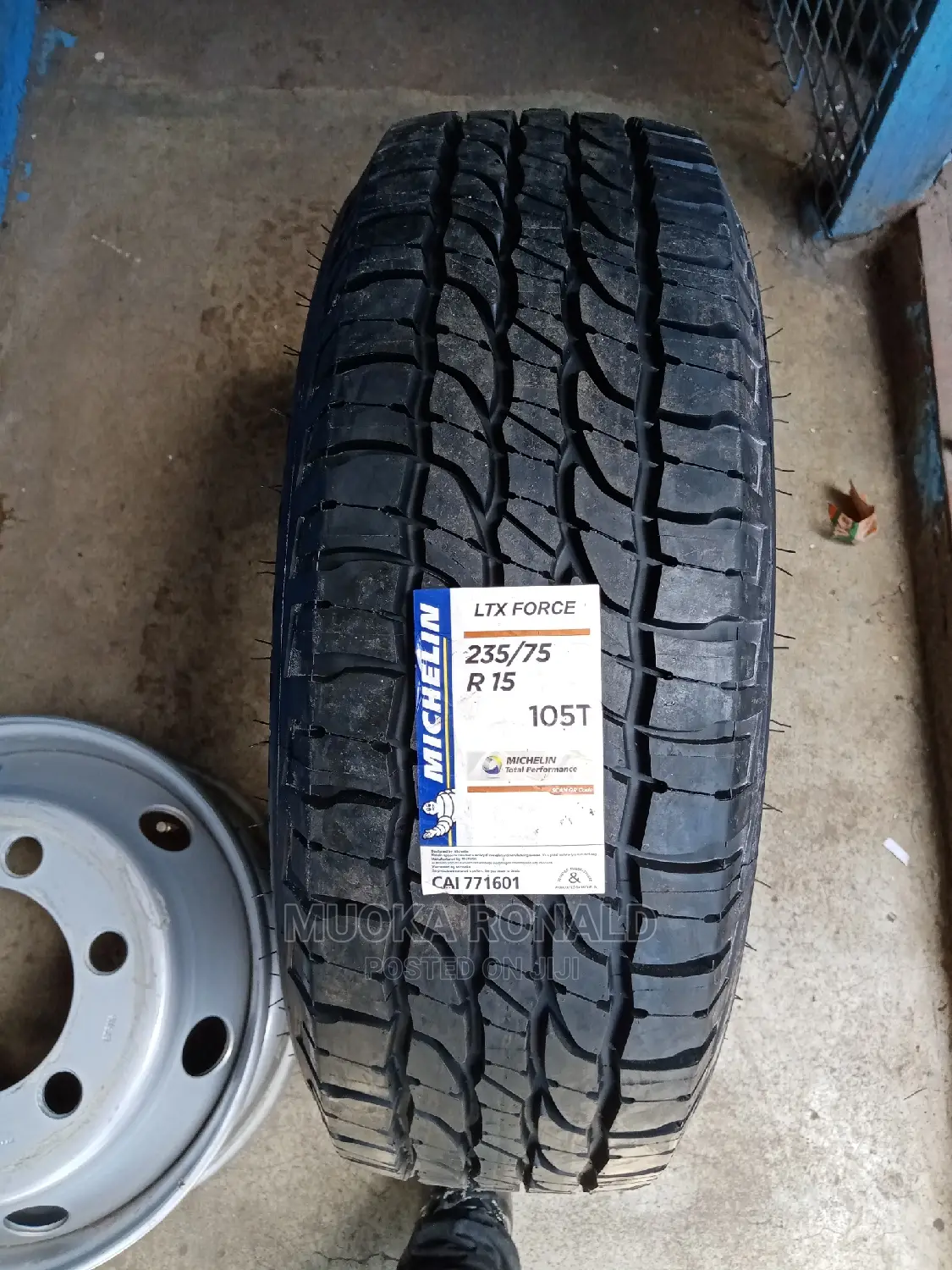 235/75r15 Michelin Tyre Made in Thailand