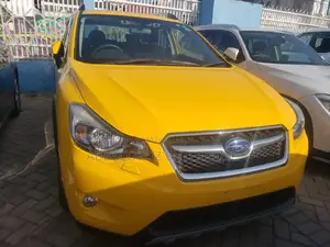 Subaru XV Sport Package 2016 Yellow
