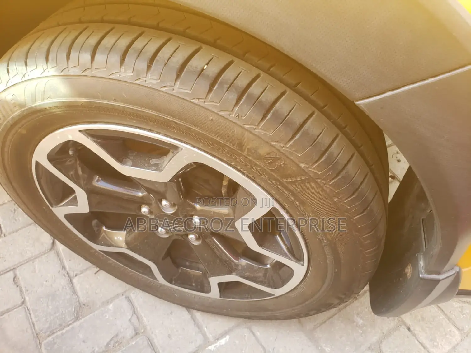 Subaru XV Sport Package 2016 Yellow