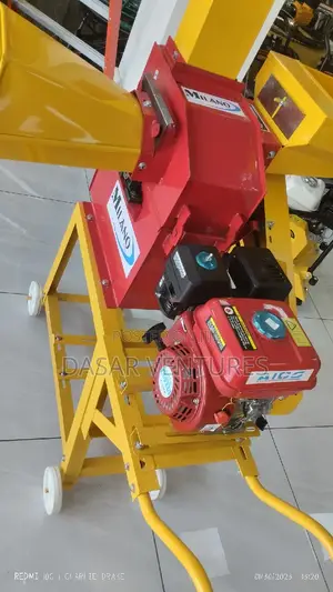 Petrol Feed Chopper Machine