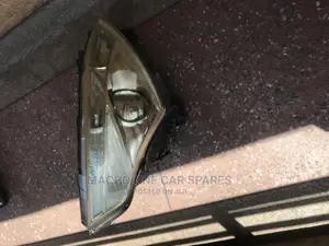 Nissan Teana 2010 Headlight