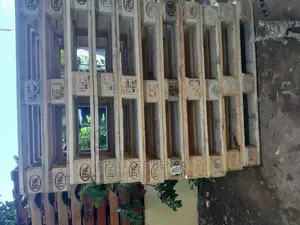 Wood Pallets- 091