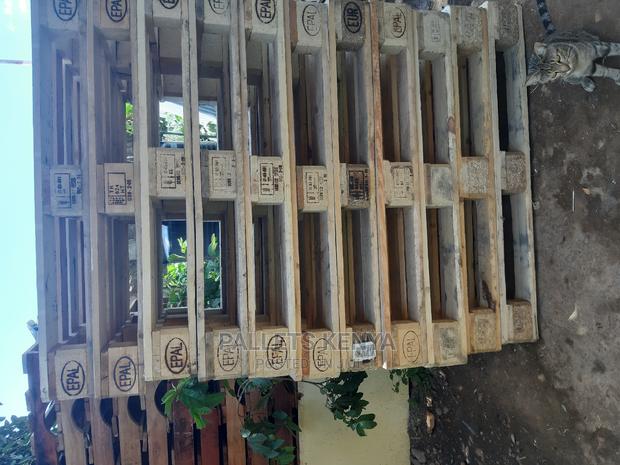 Wood Pallets- 091