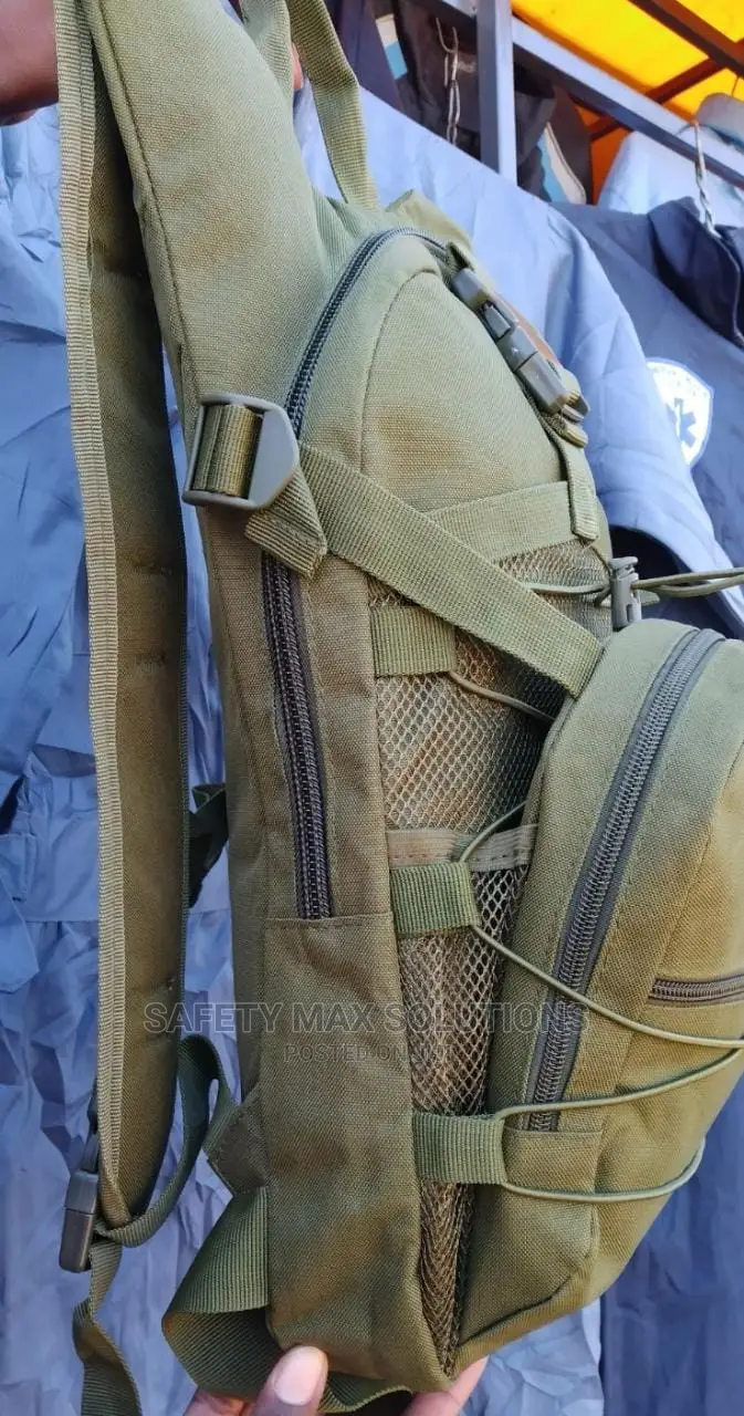 Camel Bag/Hydration Bag/Hiking Bag