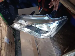 Fielder/Axio 2013 Headlight Non Xenon