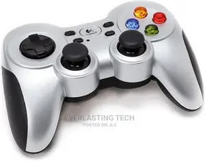 Logitech F710 Wirelss Gamepad