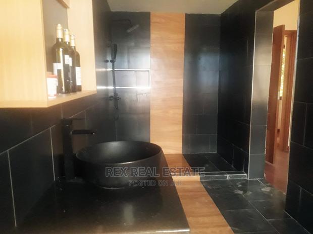 7bdrm Mansion in Ridgeways for Sale - thumbnail 8