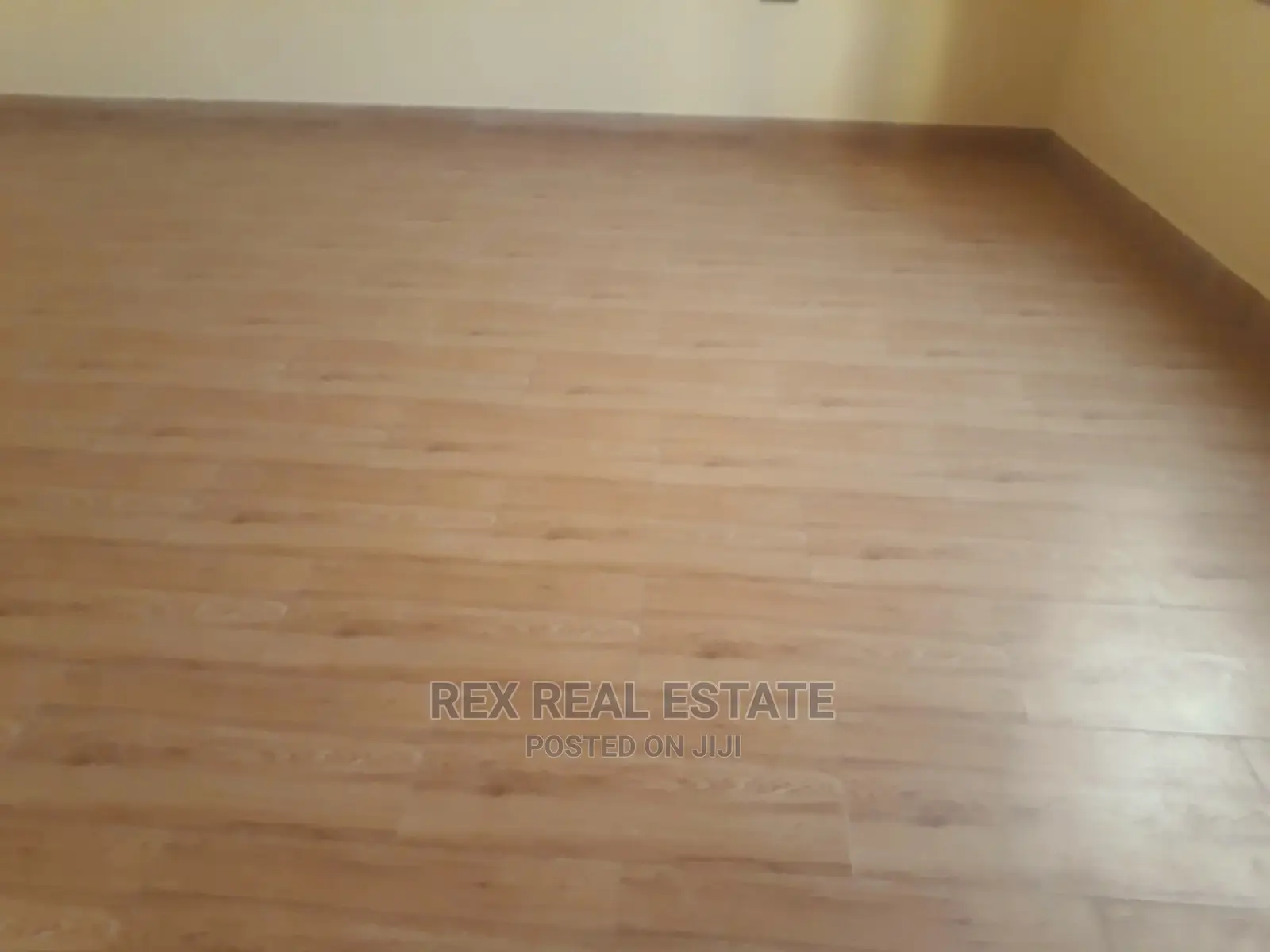 7bdrm Mansion in Ridgeways for sale