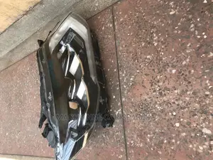 Nissan X Trail 2018 Nt36 Headlight