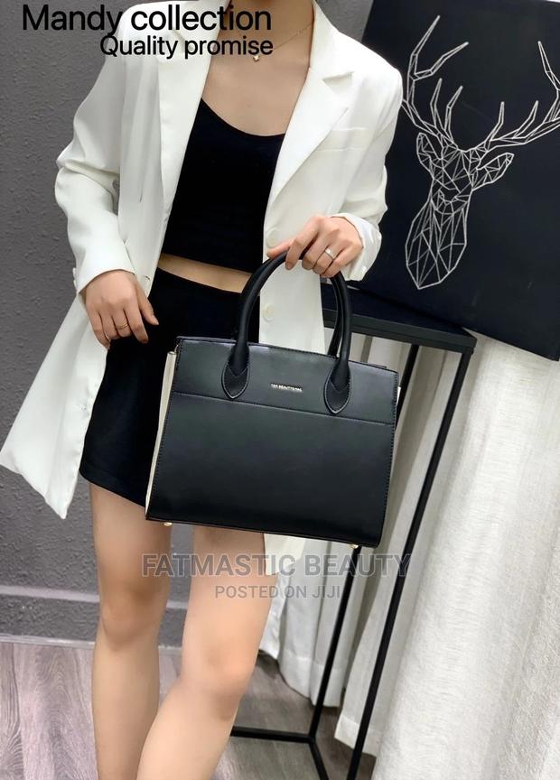 Classy Handbag - thumbnail 2