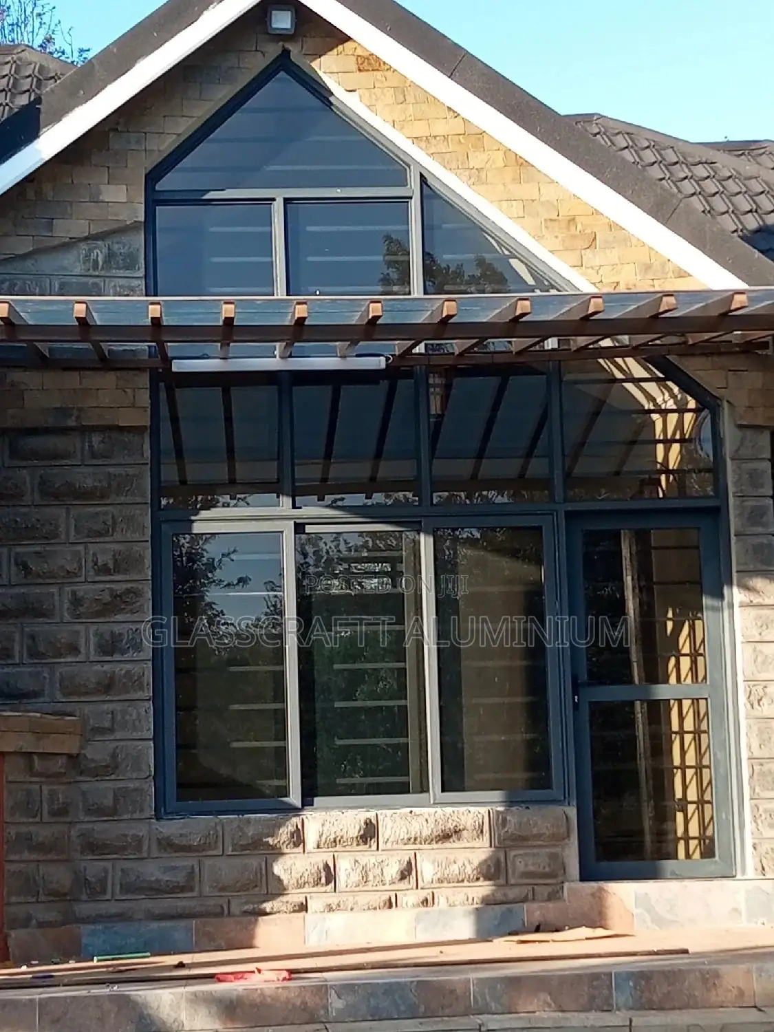 Baglar Proof Aluminum Fabricated Windows
